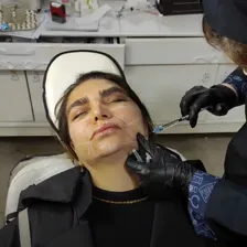 کلینیک زیبایی الیزابت