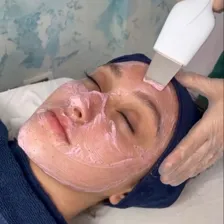 کلینیک زیبایی فهیم