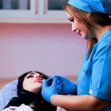 کلینیک زیبایی دکتر الهه رنگیانی