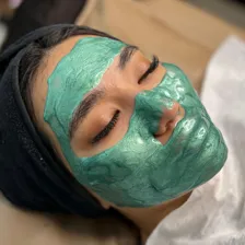 مرکز خدمات پوستی غزل