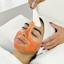 مرکز خدمات پوستی غزل