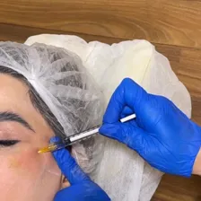 کلینیک زیبایی دکتر حمیده شریفی