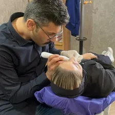 کلینیک زیبایی دکتر عباس عباسی