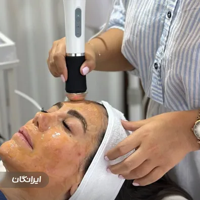 مرکز خدمات پوستی ریحانه