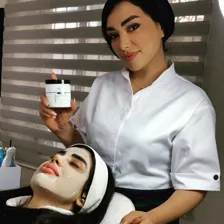 سالن مراقبت پوستی سمیه