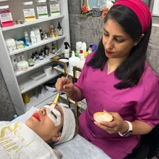 سالن مراقبت پوستی سحر