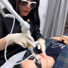 کلینیک زیبایی سودا