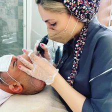 کلینیک زیبایی احمدی پور