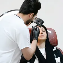 کلینیک زیبایی دکتر شهاب الدین خیاط زاده منشادی