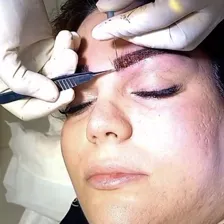 کلینیک پوست و مو نوین همسا