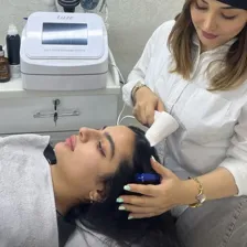 سالن مراقبت پوستی شاپرک