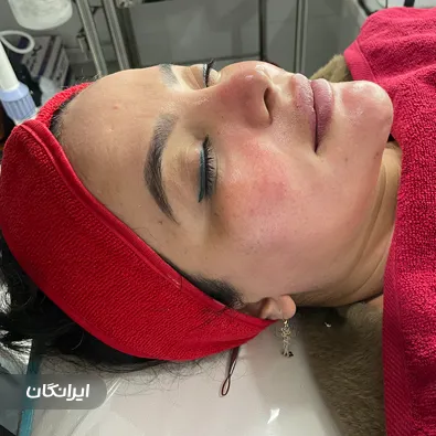 فیشیالیست آسنات رستمی