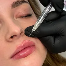 کلینیک زیبایی دکتر افراسیاب عبدالهی