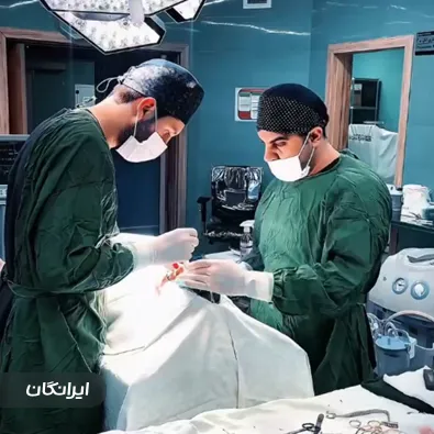 دکتر کامران آبدار