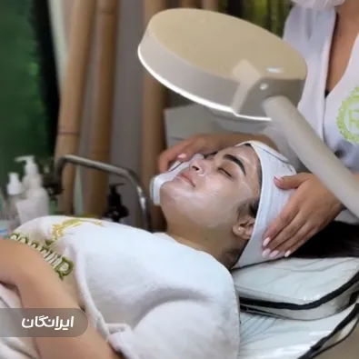 کلینیک زیبایی پارمیدا