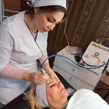 فیشیالیست سونیا ناصری