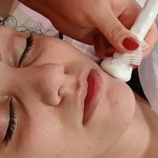 فیشیالیست شیرین قدرتی