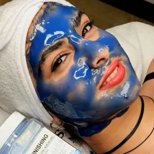 فیشیالیست نورا تقی نژاد