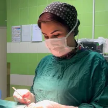 دکتر آتنا توسلی