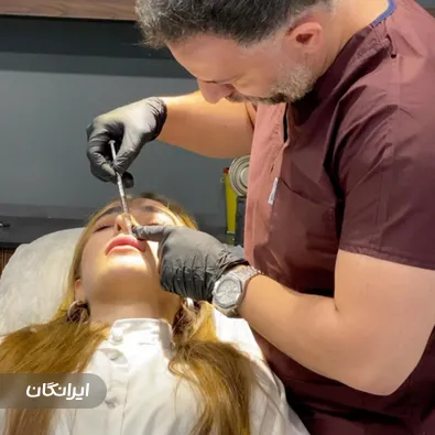 کلینیک زیبایی دکتر آرش طلوع مهر