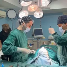 دکتر علی باقری حق