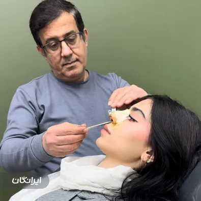 دکتر داود تنها