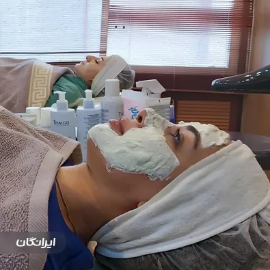 فیشیالیست مهناز فرجی