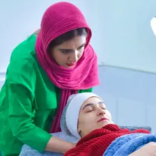 فیشیالیست عاطفه شجاعی