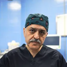 دکتر علیرضا علمداری