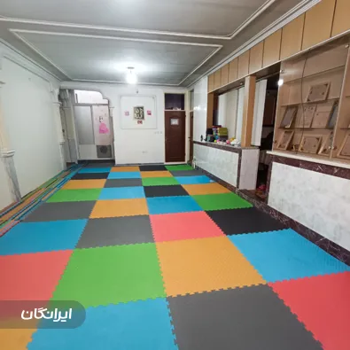 باشگاه یوگا و ماساژ پرتو