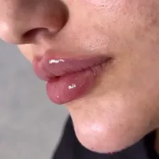 کلینیک زیبایی قناتی