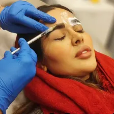کلینیک زیبایی دکتر مریم سندزایی