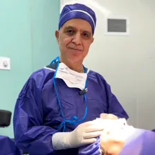 دکتر محسن زکایی فر