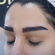 کلینیک کاشت مو پگاه