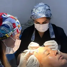 کلینیک زیبایی سینایار