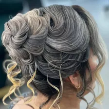 سالن زیبایی ماه رو