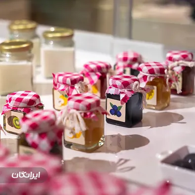 کافه مُرَبَ