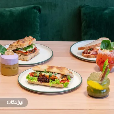 کافه بیکری اچ