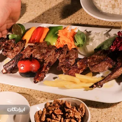 رستوران محرم