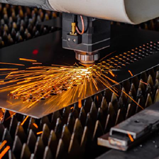 برش لیزر فلزات آی نور استیل