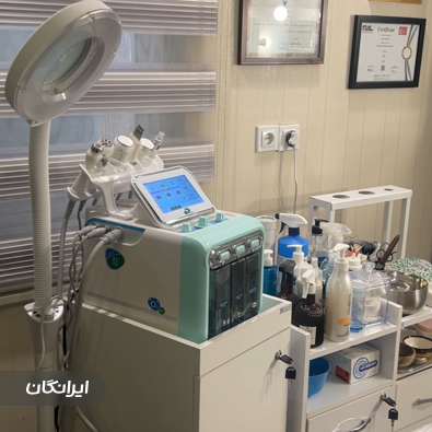 فیشیال و پاکسازی پوست رویا ایرانی