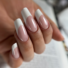 سالن ناخن مهدیه فرهمند