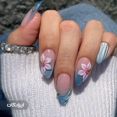 سالن کاشت ناخن سحر موسوی